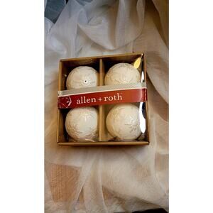 ALLEN + ROTH WHITE 4 BALL CHRISTMAS snowflake TREE ORNAMENTS NEW Read Descriptio